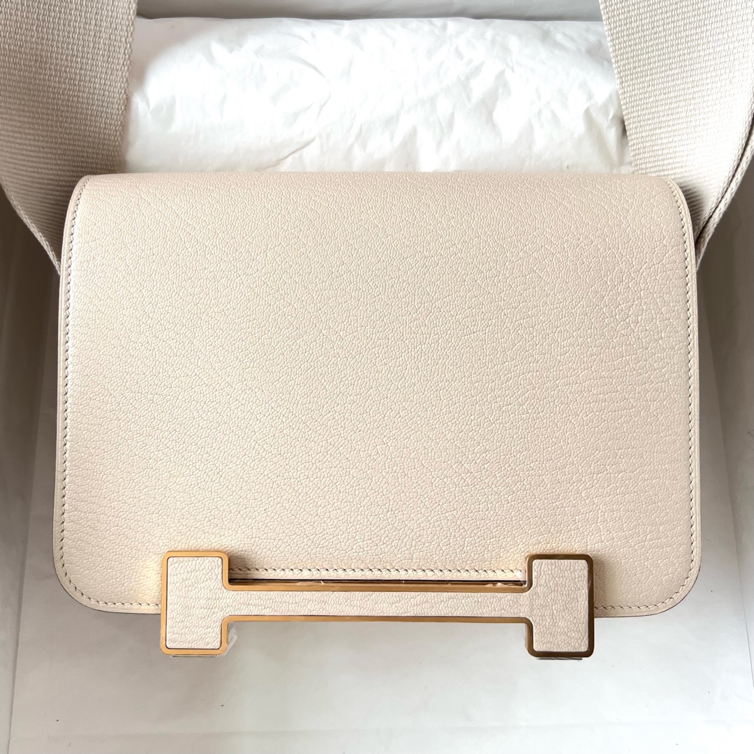 Hermes Geta Shoulder Bag In White Mysore Goatskin Leather